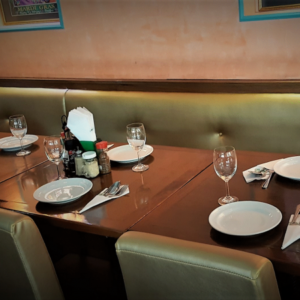 dining_area_3_resized_optimized-450x450